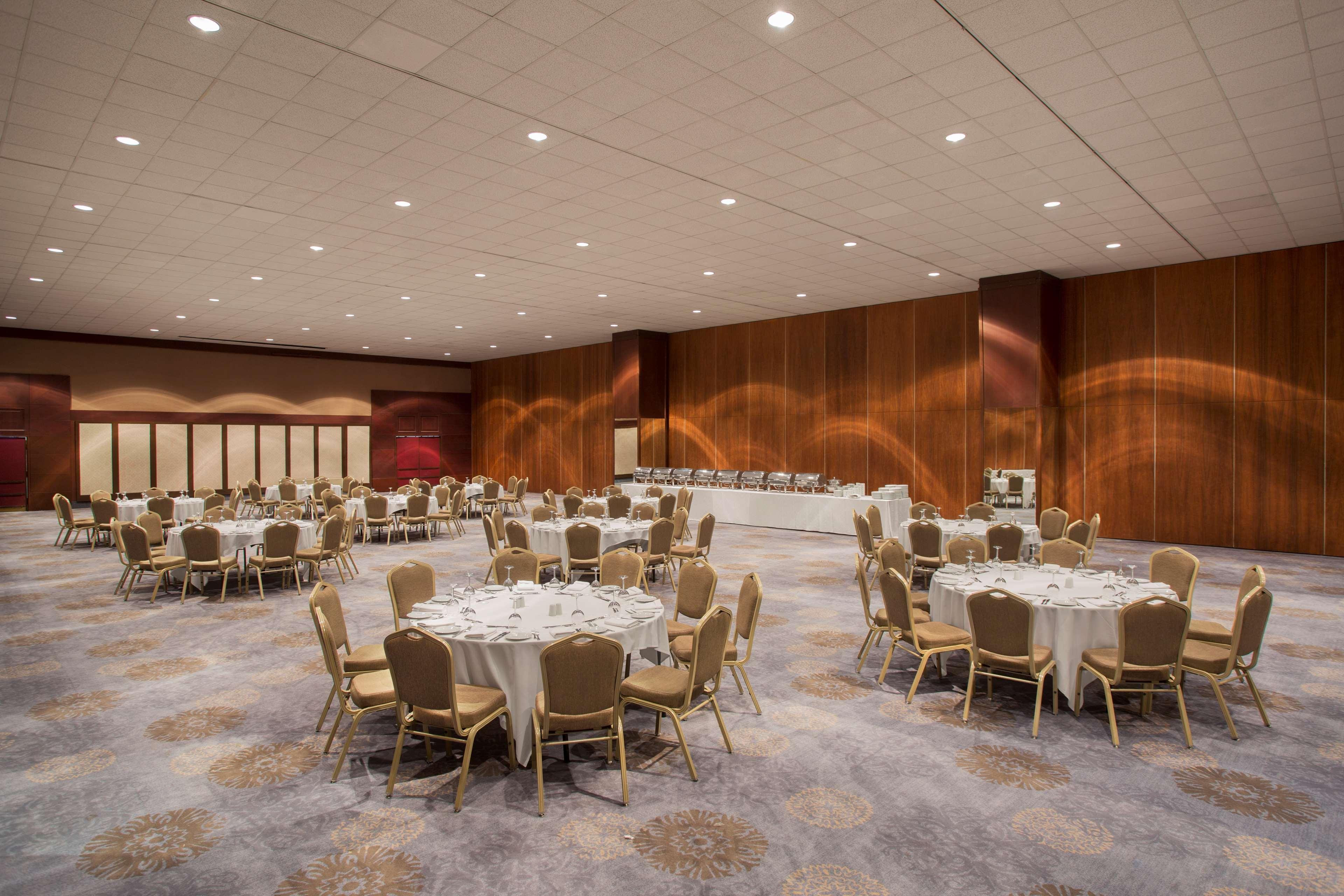 Hilton Bosphorus Готель 5*