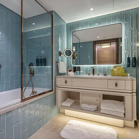 Готель Hilton Istanbul Bosphorus Екстер'єр фото