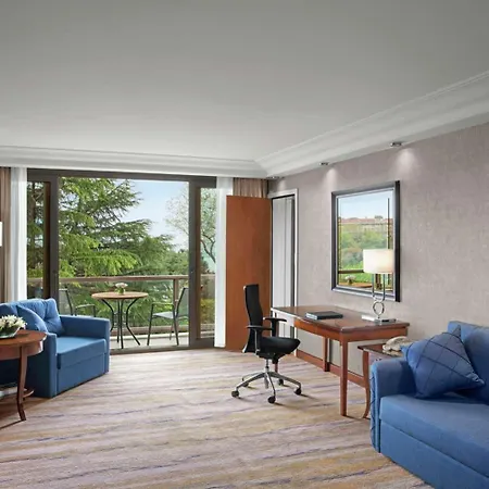 Готель Hilton Istanbul Bosphorus Екстер'єр фото
